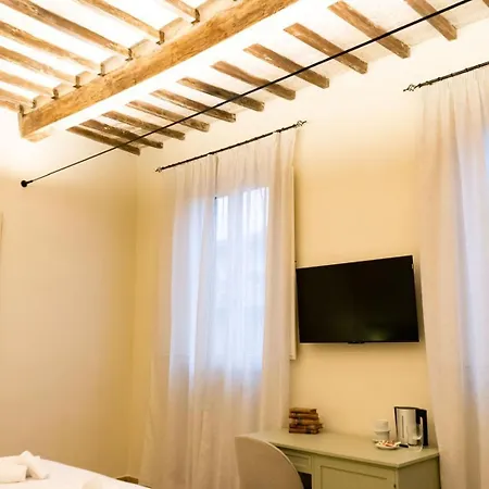 San Giacomo 3* Città di Castello